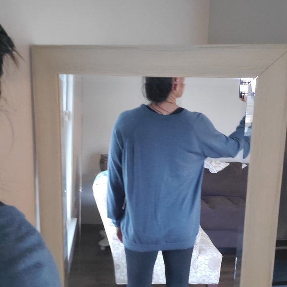 Lululemon Rising Salutation Sweater - Picture 2 of 8